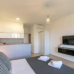 Polai Panorama With Free Parking Apartment Pula