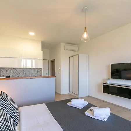 Polai Panorama With Free Parking Appartement Pula