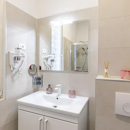 Apartment Polai Panorama With Free Parking Pula