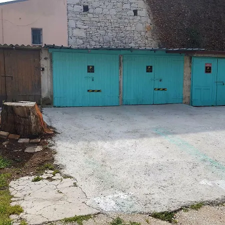 Polai Panorama With Free Parking Apartment Pula