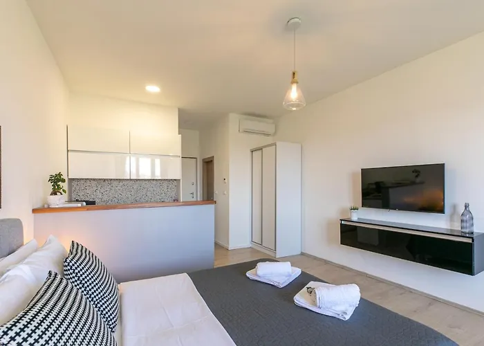 Polai Panorama With Free Parking Appartement Pula