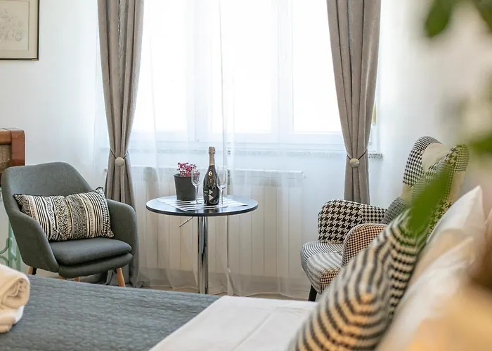 Polai Panorama With Free Parking Appartement