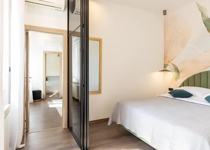 Polai Panorama With Free Parking Appartement