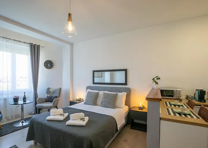 Daire Polai Panorama With Free Parking